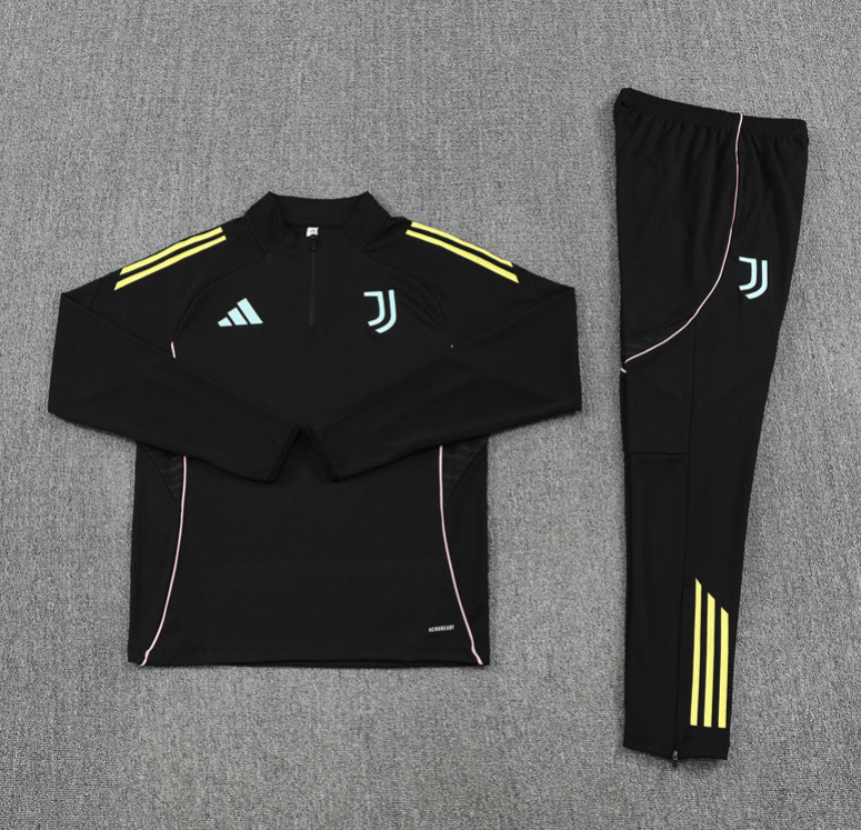 24/25 Juventus Training Tracksuit
